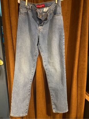 Levi’s 550 Women’s Relaxed Tapered Jeans Size 8M Light Wash Stretch Denim